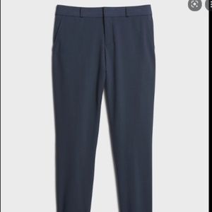 Banana Republic Ryan Pant Trouser in Navy Wool Blend Lightweight Size 12